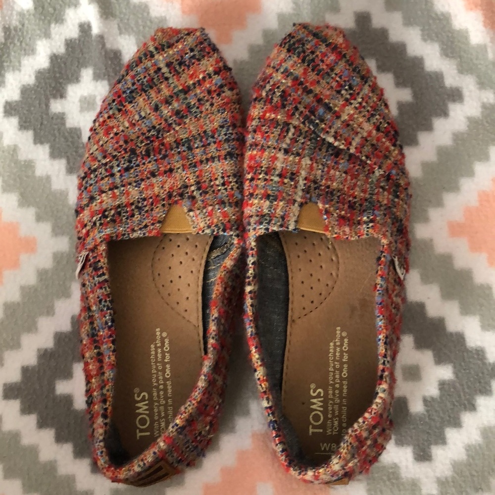 Toms size 8, Very gently used, great condition